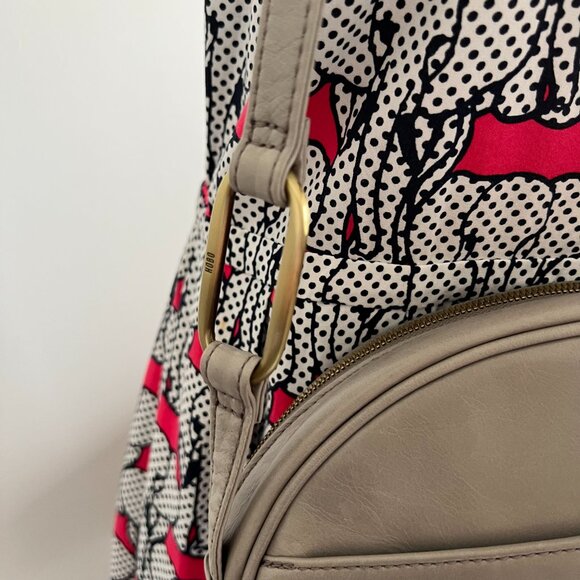 Hobo Reach Crossbody bag in Driftwood (Retired Design) - Picture 6 of 10